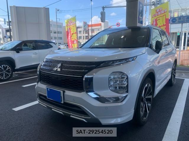 Mitsubishi OUTLANDER PHEV 2022-06 8368035-0
