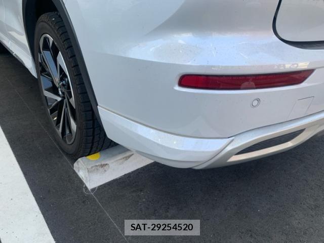 Mitsubishi OUTLANDER PHEV 2022-06 8368035-7