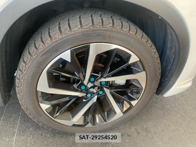 Mitsubishi OUTLANDER PHEV 2022-06 8368035-8