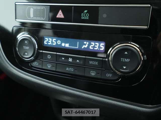 Mitsubishi OUTLANDER PHEV 2018-12 8368040-13