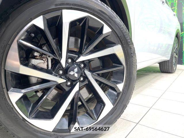 Mitsubishi OUTLANDER PHEV 2022-07 8368037-14