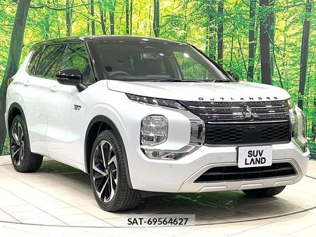 Mitsubishi OUTLANDER PHEV 2022-07 8368037-17