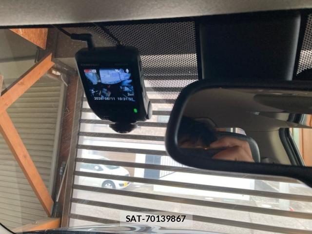 Mitsubishi OUTLANDER PHEV 2013-12 8372024-28