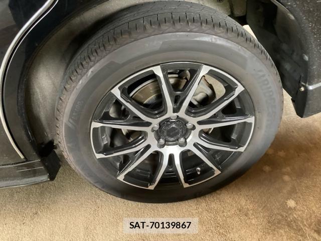 Mitsubishi OUTLANDER PHEV 2013-12 8372024-5