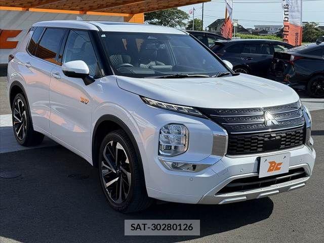 Mitsubishi OUTLANDER PHEV 2022-12 8372022-9