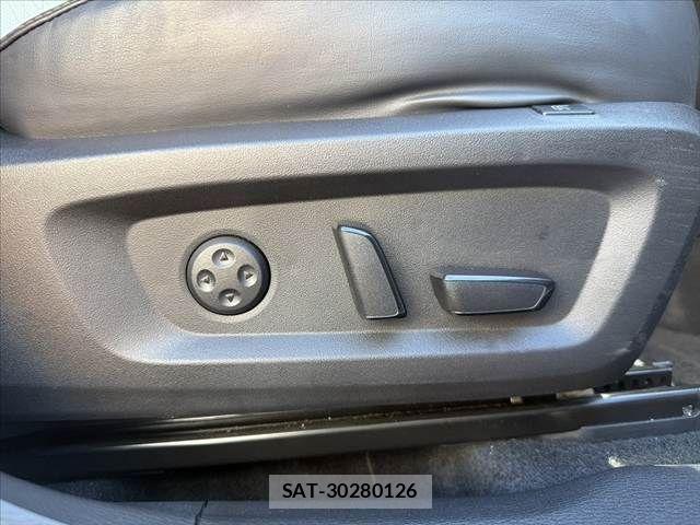 Mitsubishi OUTLANDER PHEV 2022-12 8372022-23