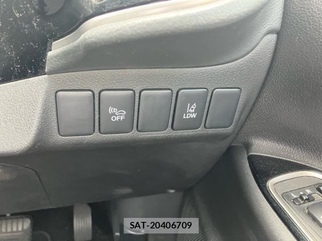 Mitsubishi OUTLANDER PHEV 2017-09 8414262-15