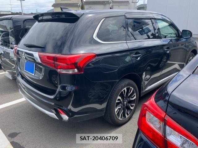 Mitsubishi OUTLANDER PHEV 2017-09 8414262-2