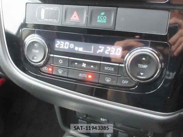 Mitsubishi OUTLANDER PHEV 2015-07 8414263-15