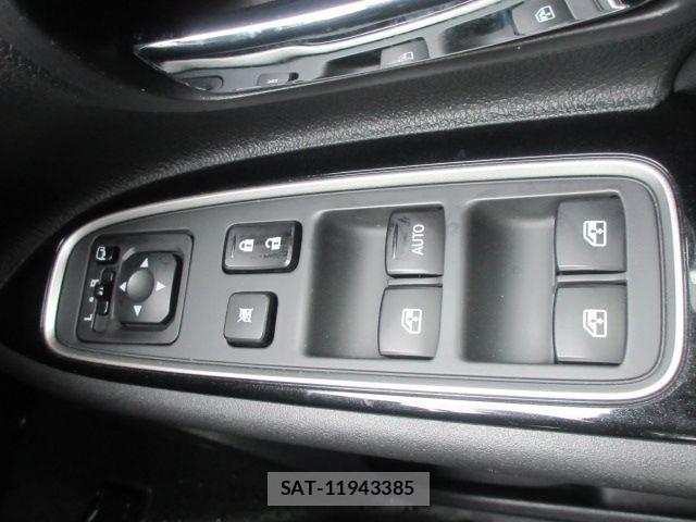 Mitsubishi OUTLANDER PHEV 2015-07 8414263-21