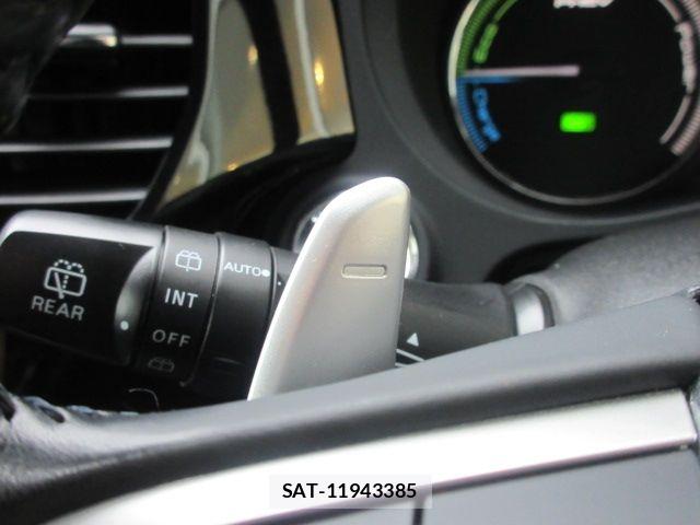 Mitsubishi OUTLANDER PHEV 2015-07 8414263-23