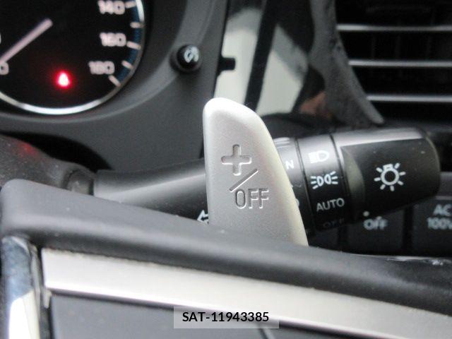 Mitsubishi OUTLANDER PHEV 2015-07 8414263-24
