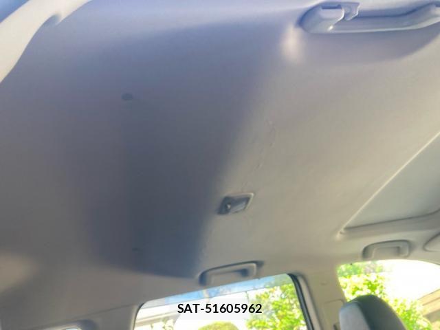 Mitsubishi OUTLANDER PHEV 2016-02 8414264-12