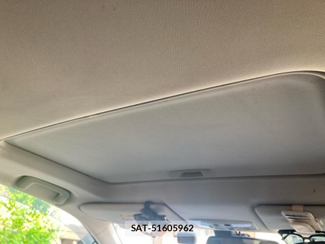 Mitsubishi OUTLANDER PHEV 2016-02 8414264-14