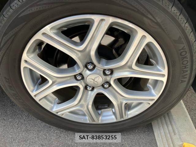 Mitsubishi OUTLANDER PHEV 2013-08 8414271-8
