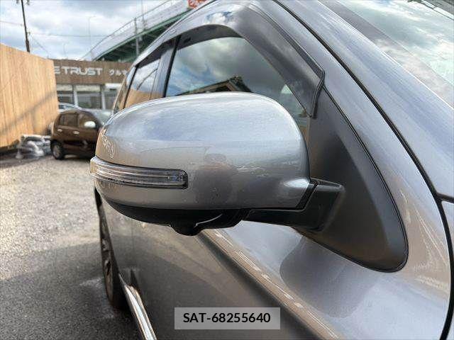 Mitsubishi OUTLANDER PHEV 2016-03 8438682-26
