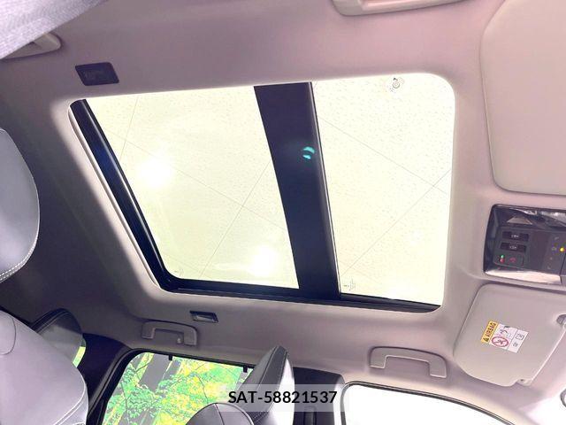 Mitsubishi OUTLANDER PHEV 2024-11 8438678-2
