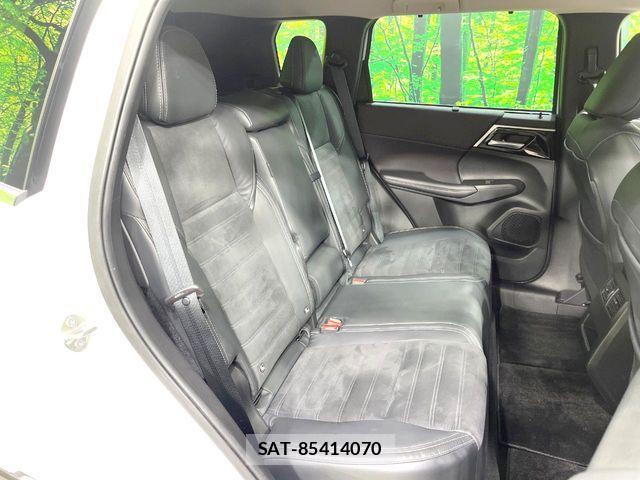 Mitsubishi OUTLANDER PHEV 2022-06 8438680-9