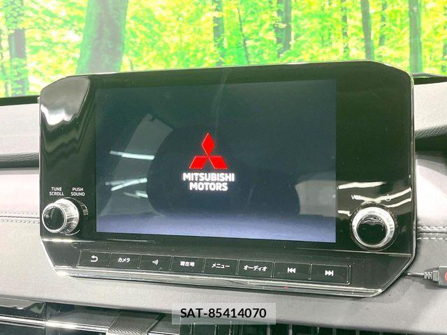 Mitsubishi OUTLANDER PHEV 2022-06 8438680-2
