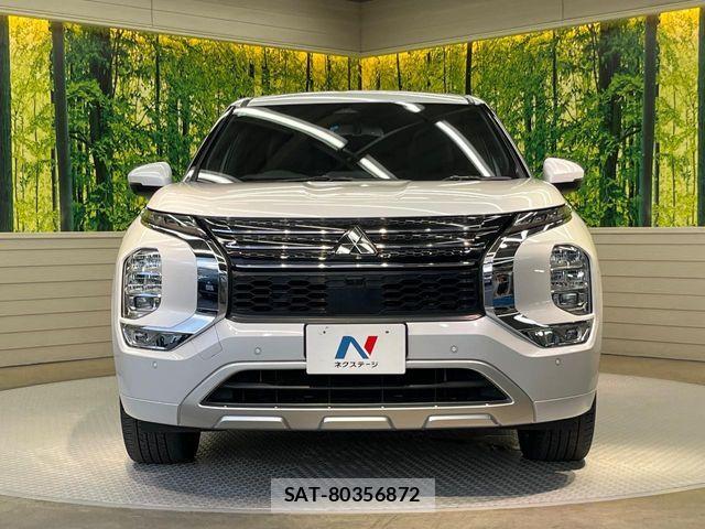 Mitsubishi OUTLANDER PHEV 2022-03 8438677-13