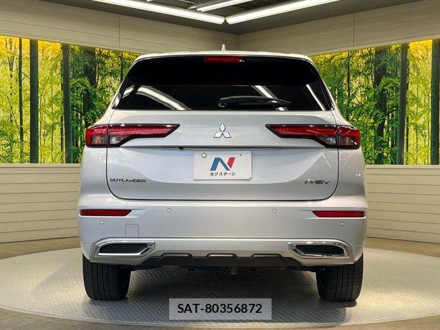 Mitsubishi OUTLANDER PHEV 2022-03 8438677-14