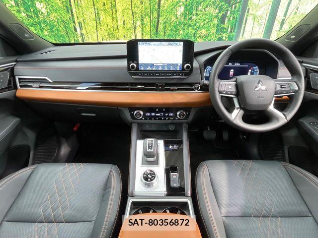 Mitsubishi OUTLANDER PHEV 2022-03 8438677-1