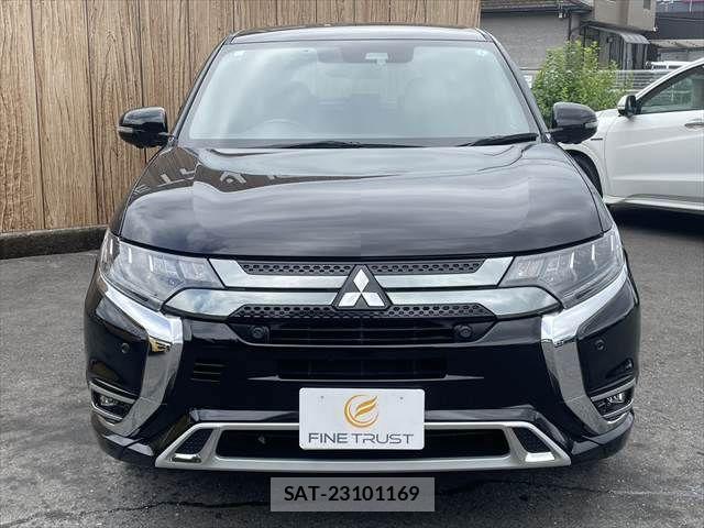 Mitsubishi OUTLANDER PHEV 2020-03 8438681-13