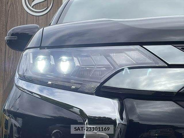 Mitsubishi OUTLANDER PHEV 2020-03 8438681-29