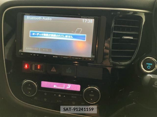 Mitsubishi OUTLANDER PHEV 2014-01 8458170-21
