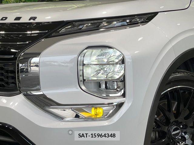 Mitsubishi OUTLANDER PHEV 2022-07 8458166-12