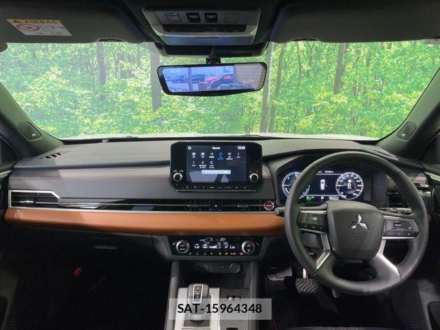 Mitsubishi OUTLANDER PHEV 2022-07 8458166-1