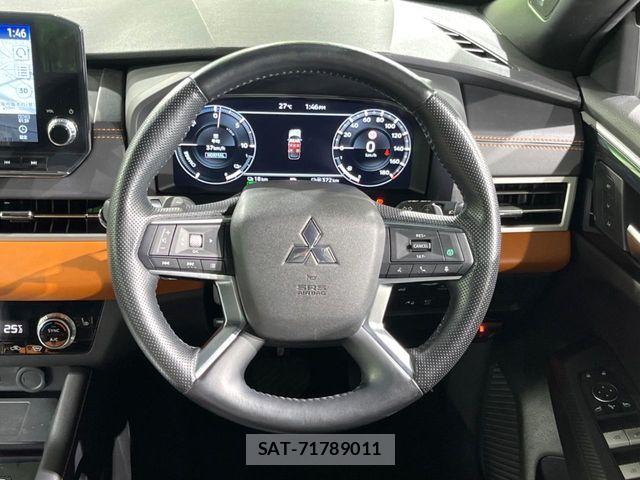 Mitsubishi OUTLANDER PHEV 2022-07 8457423-11