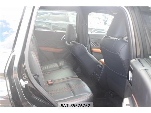 Mitsubishi OUTLANDER PHEV 2022-01 8485901-18