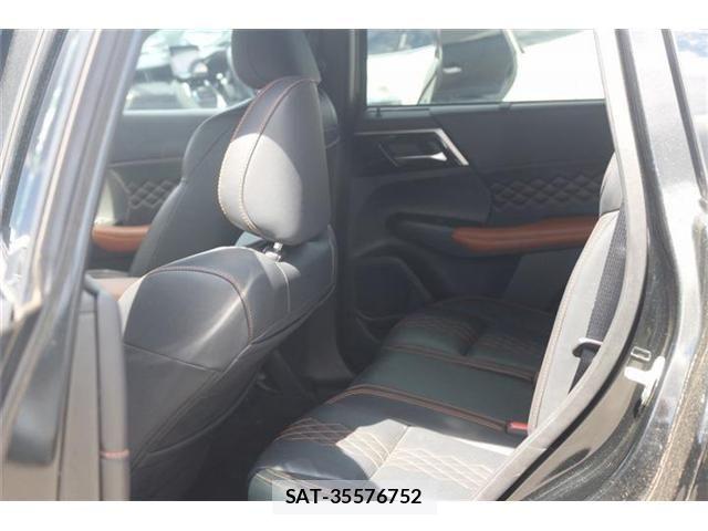 Mitsubishi OUTLANDER PHEV 2022-01 8485901-21