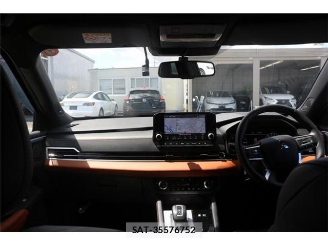 Mitsubishi OUTLANDER PHEV 2022-01 8485901-27
