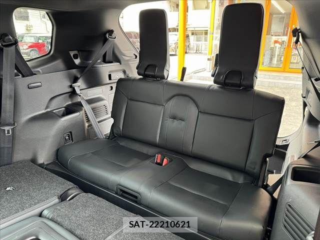 Mitsubishi OUTLANDER PHEV 2022-06 8485902-19