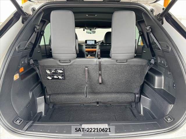 Mitsubishi OUTLANDER PHEV 2022-06 8485902-20