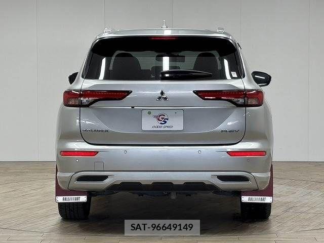Mitsubishi OUTLANDER PHEV 2022-01 8485900-15