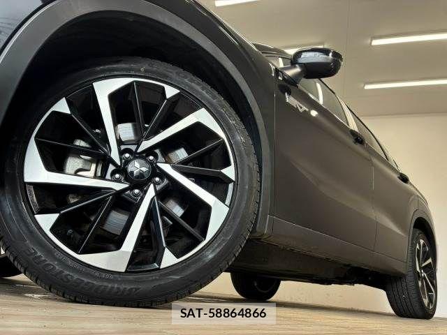 Mitsubishi OUTLANDER PHEV 2023-10 8485904-18
