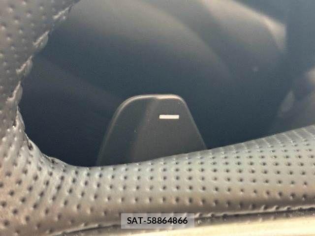 Mitsubishi OUTLANDER PHEV 2023-10 8485904-6