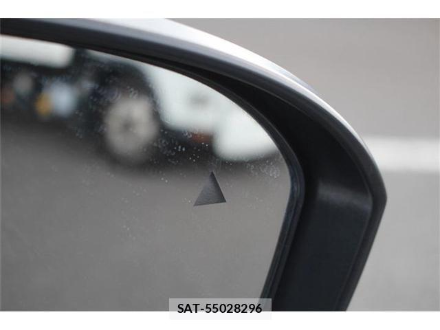 Mitsubishi OUTLANDER PHEV 2022-07 8526501-26