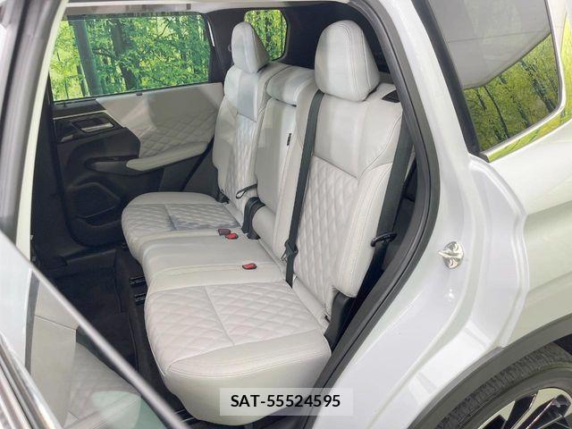 Mitsubishi OUTLANDER PHEV 2022-09 8526502-8