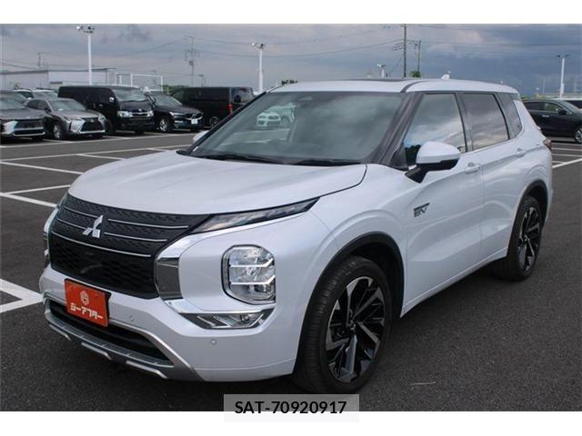 Mitsubishi OUTLANDER PHEV 2022-02 8526505-29