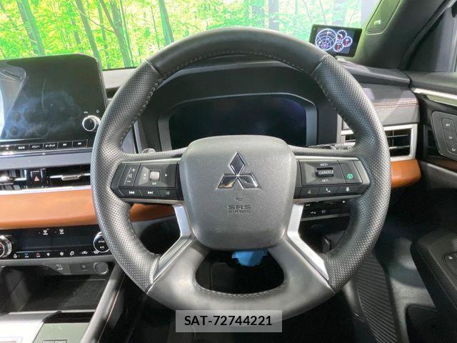 Mitsubishi OUTLANDER PHEV 2022-08 8526503-10