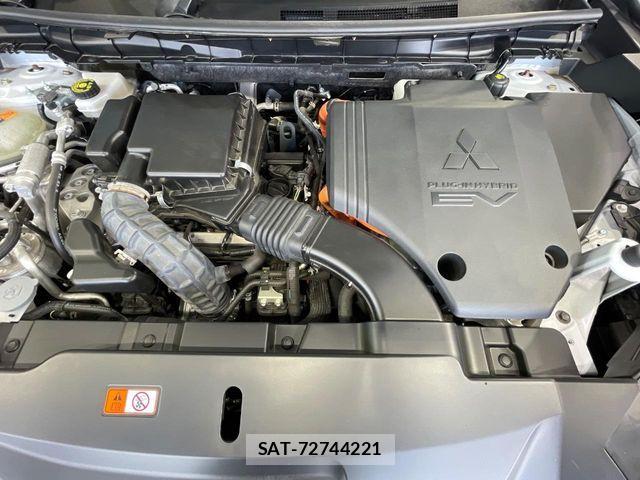 Mitsubishi OUTLANDER PHEV 2022-08 8526503-17