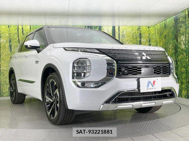 Mitsubishi OUTLANDER PHEV 2022-07 8526498-16
