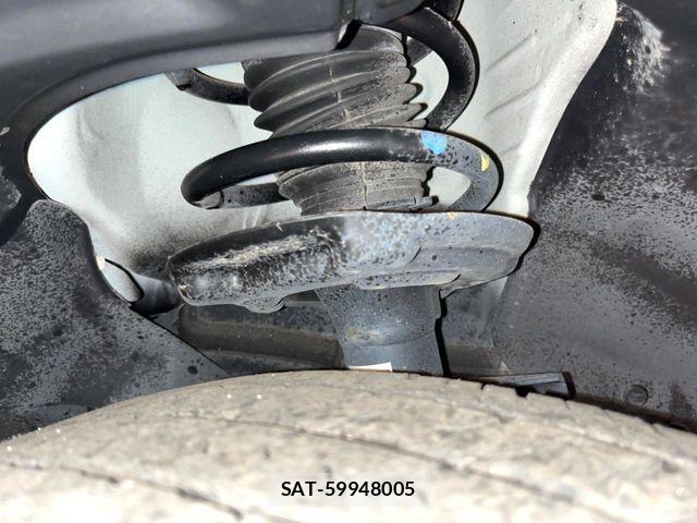 Mitsubishi OUTLANDER PHEV 2022-06 8526500-19
