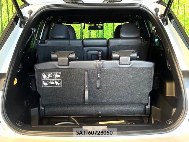 Mitsubishi OUTLANDER PHEV 2022-07 8563127-13