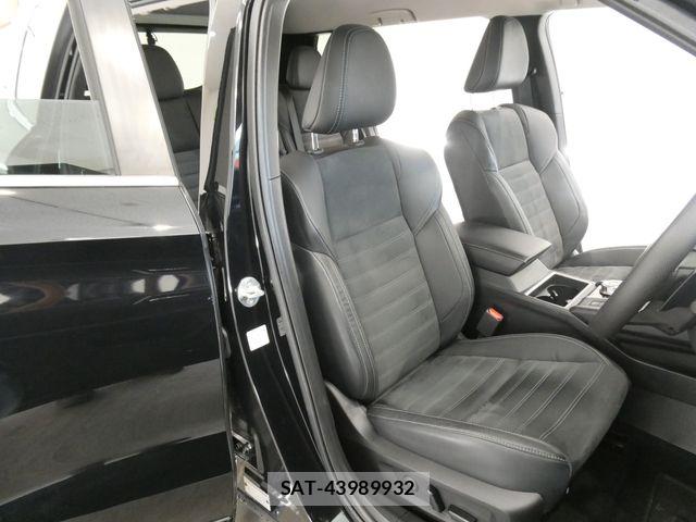 Mitsubishi OUTLANDER PHEV 2022-06 8563129-13