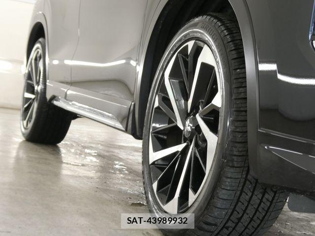 Mitsubishi OUTLANDER PHEV 2022-06 8563129-5